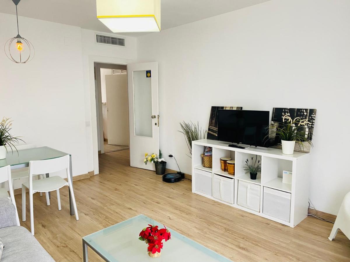 Ferienwohnung Betis A La Orilla Del Guadalquivir & Vistas A La Giralda Sevilla Exterior foto