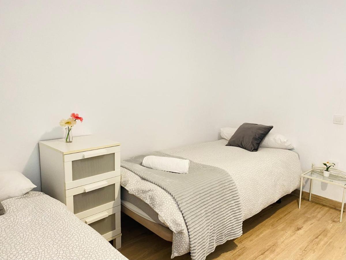 Ferienwohnung Betis A La Orilla Del Guadalquivir & Vistas A La Giralda Sevilla Exterior foto