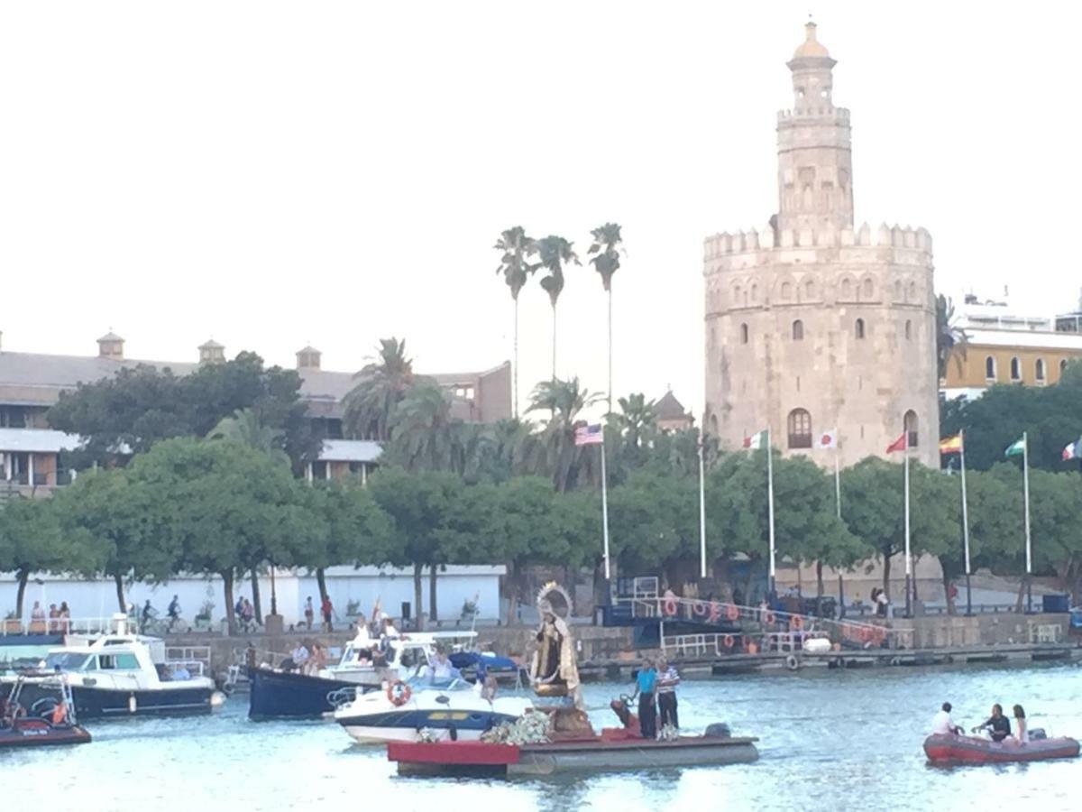 Ferienwohnung Betis A La Orilla Del Guadalquivir & Vistas A La Giralda Sevilla Exterior foto