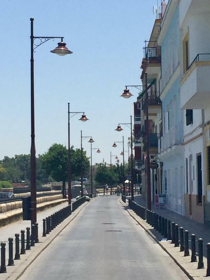 Ferienwohnung Betis A La Orilla Del Guadalquivir & Vistas A La Giralda Sevilla Exterior foto